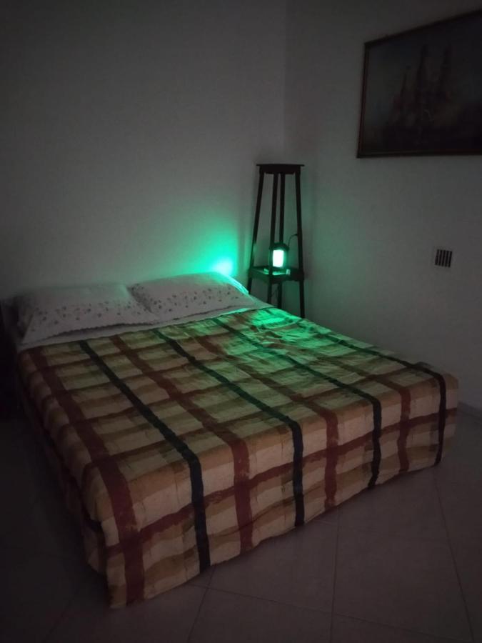 Nonno Ciccio Apartment Lizzano  Luaran gambar